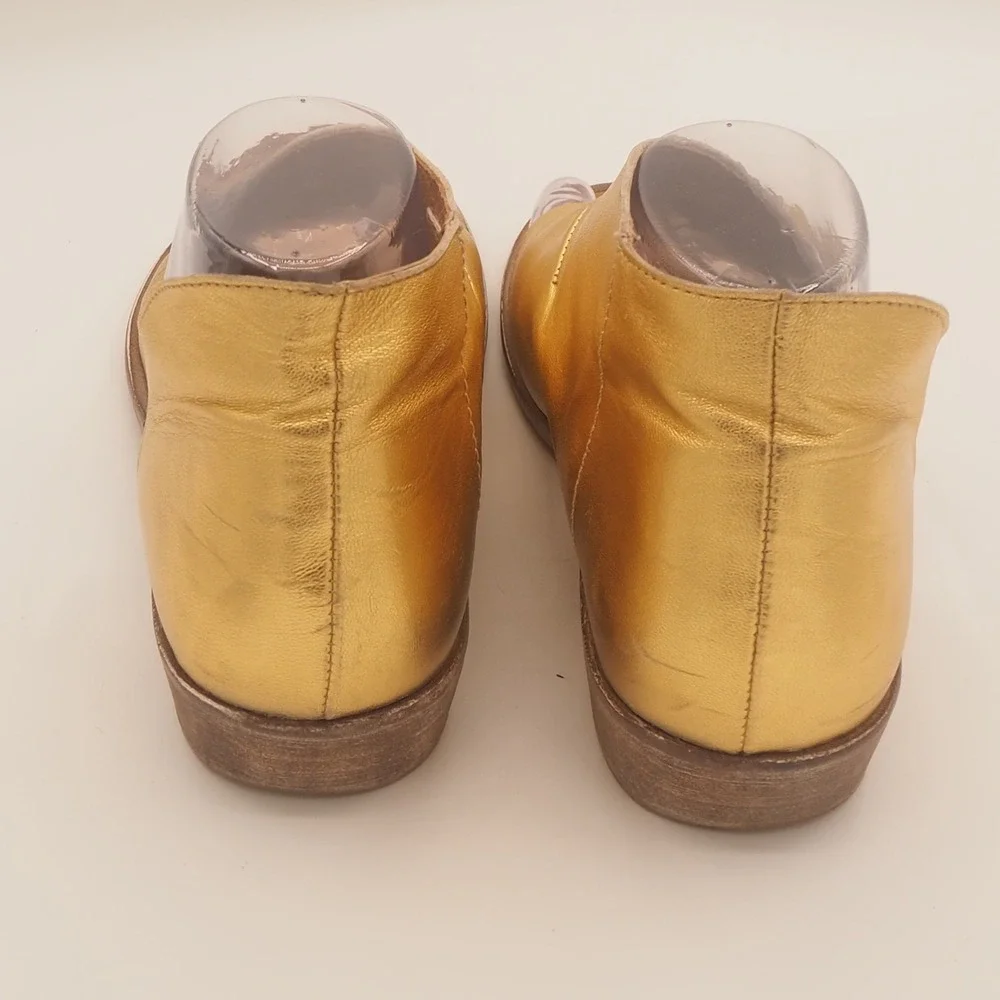 Free People Mont Blanc Gold Leather Sandals EU 39 US 8.5-9 Boho Mule